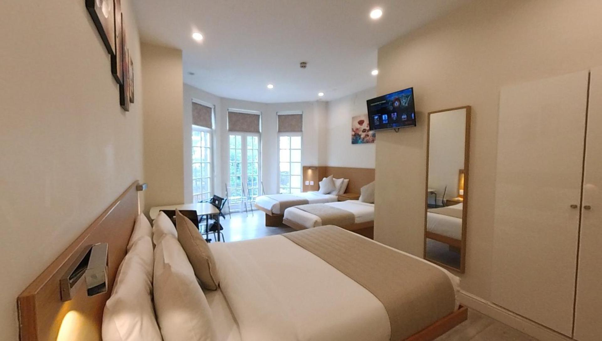 Family Room 2 Double Beds
